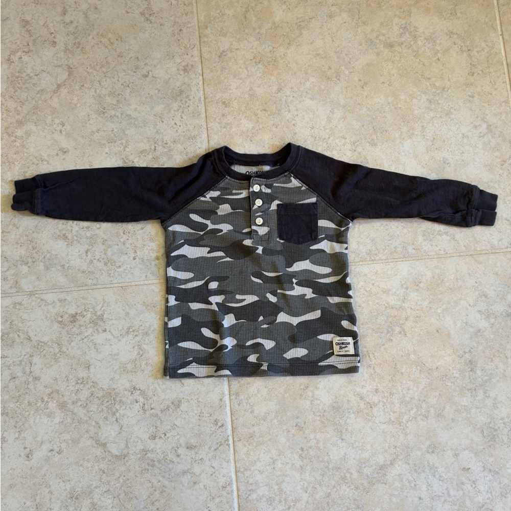 OshKosh B'gosh Long-Sleeve Thermal Pocket Henley, Gray Camo, 24M